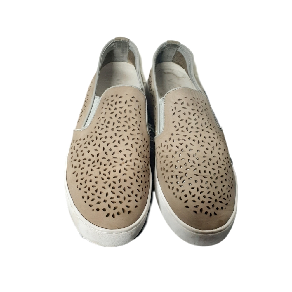 Vionic Perforated Flats - image 4